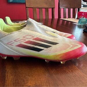 Adidas FSO soccer cleats men’s size 7.5